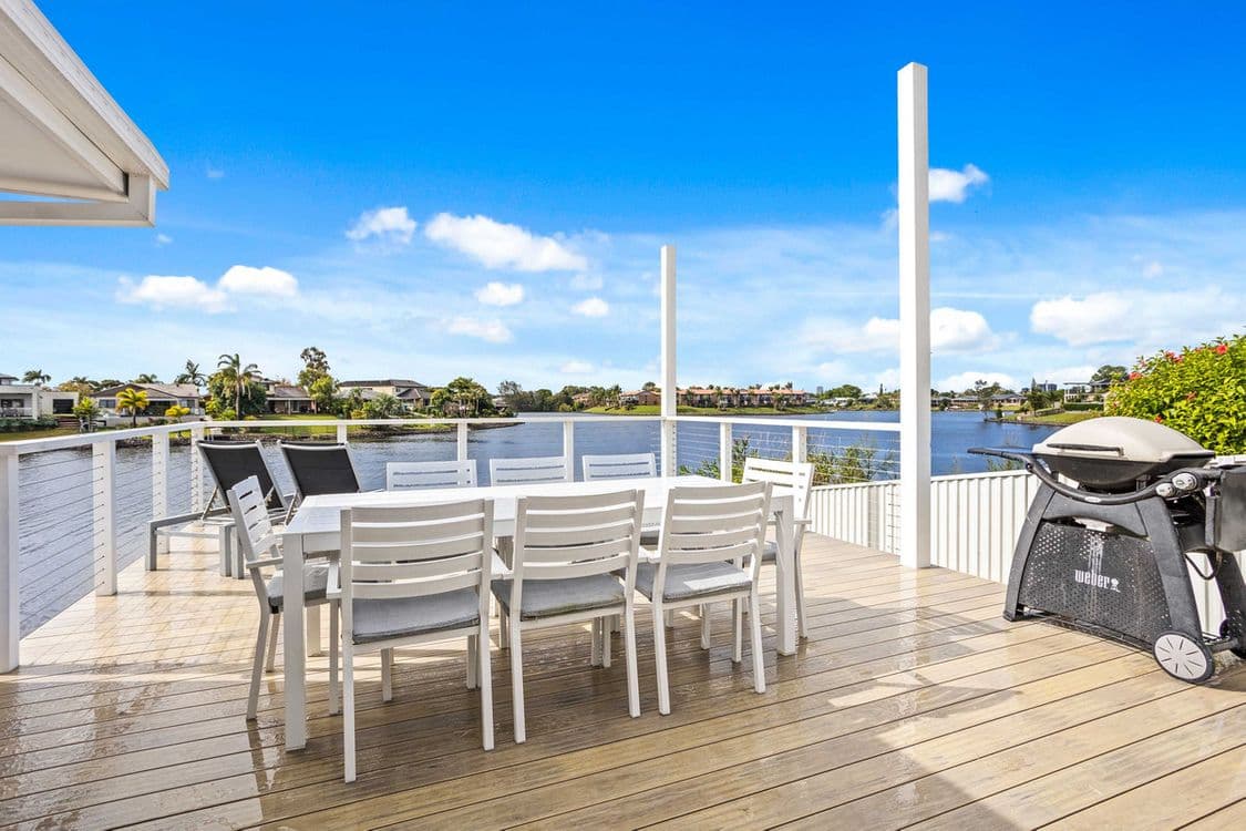 39 Southlake Drive, Varsity Lakes, QLD 4227, Varsity Lakes - Thumbnail 2