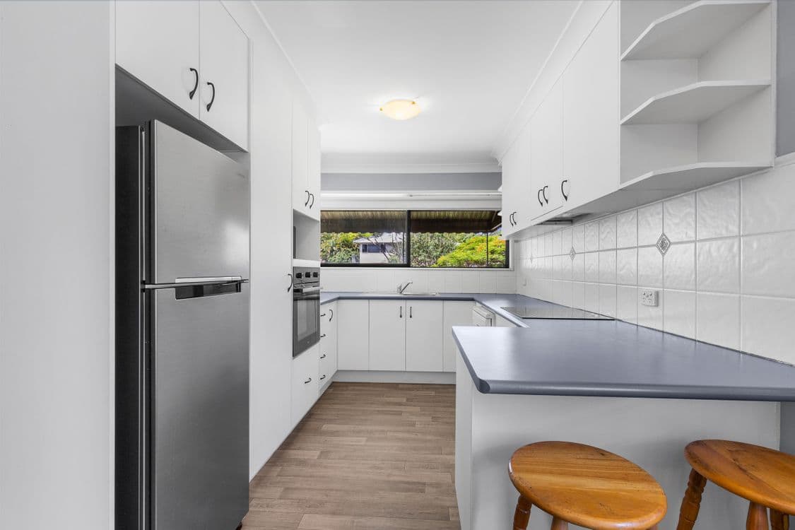 10 Togar Street, MANSFIELD, QLD 4122, Mansfield - Thumbnail 4