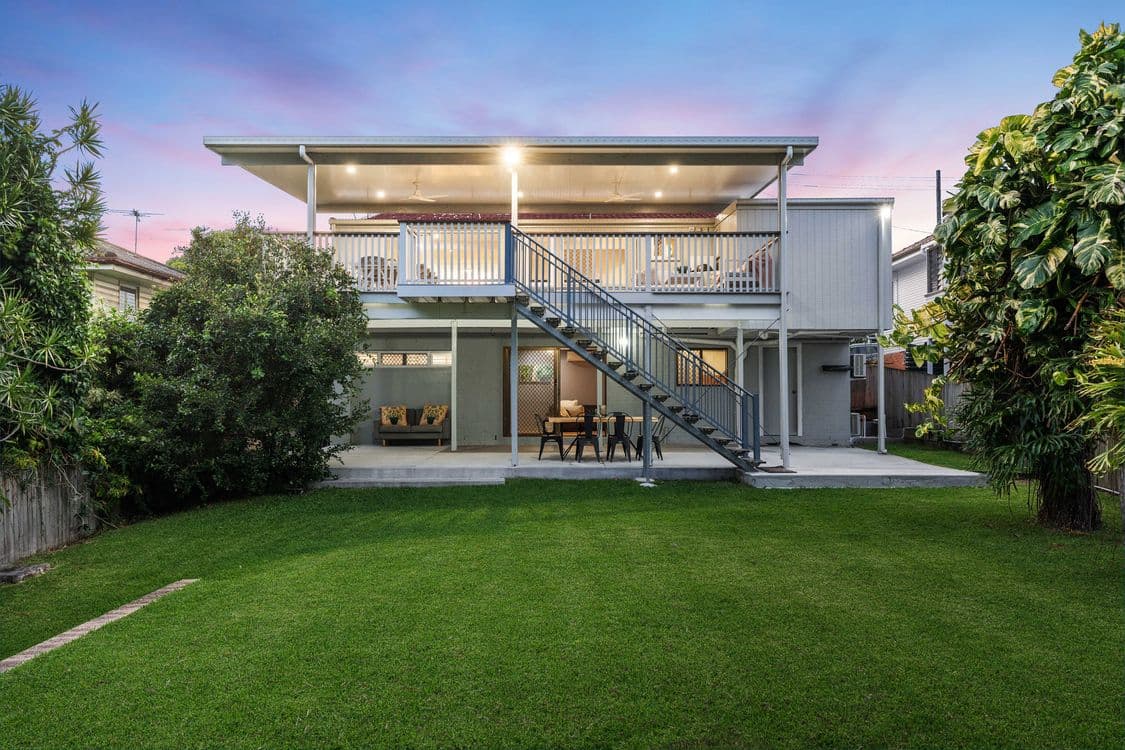 18 Rickston Street, MANLY WEST, QLD 4179, Manly West - Image 1
