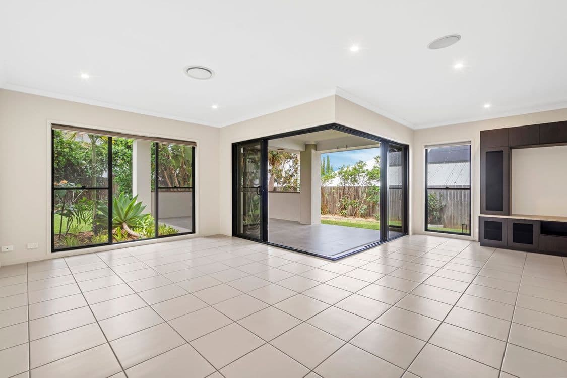 7 Madanie Crescent, UNDERWOOD, QLD 4119, Underwood - Thumbnail 5