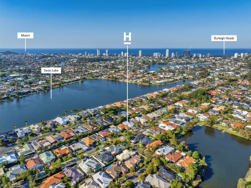 27 Rainbird Close, Burleigh Waters, QLD 4220, Burleigh Waters - Thumbnail 2