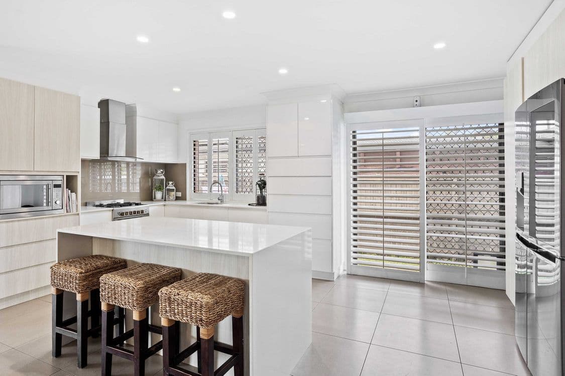 55 Avocado Street, Elanora, QLD 4221, Elanora - Thumbnail 4