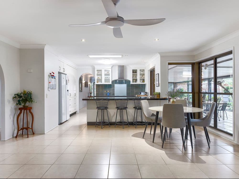 3 Jordain Court, FERNY HILLS, QLD 4055, Ferny Hills - Thumbnail 4