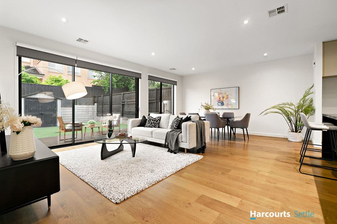 39 Stables Circuit, DONCASTER, VIC 3108, Doncaster - Thumbnail 3