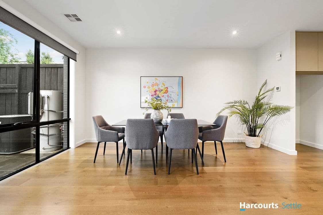39 Stables Circuit, DONCASTER, VIC 3108, Doncaster - Thumbnail 4