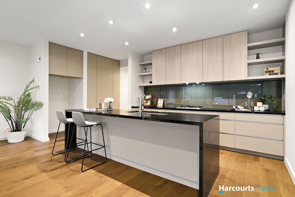 39 Stables Circuit, DONCASTER, VIC 3108, Doncaster - Thumbnail 5