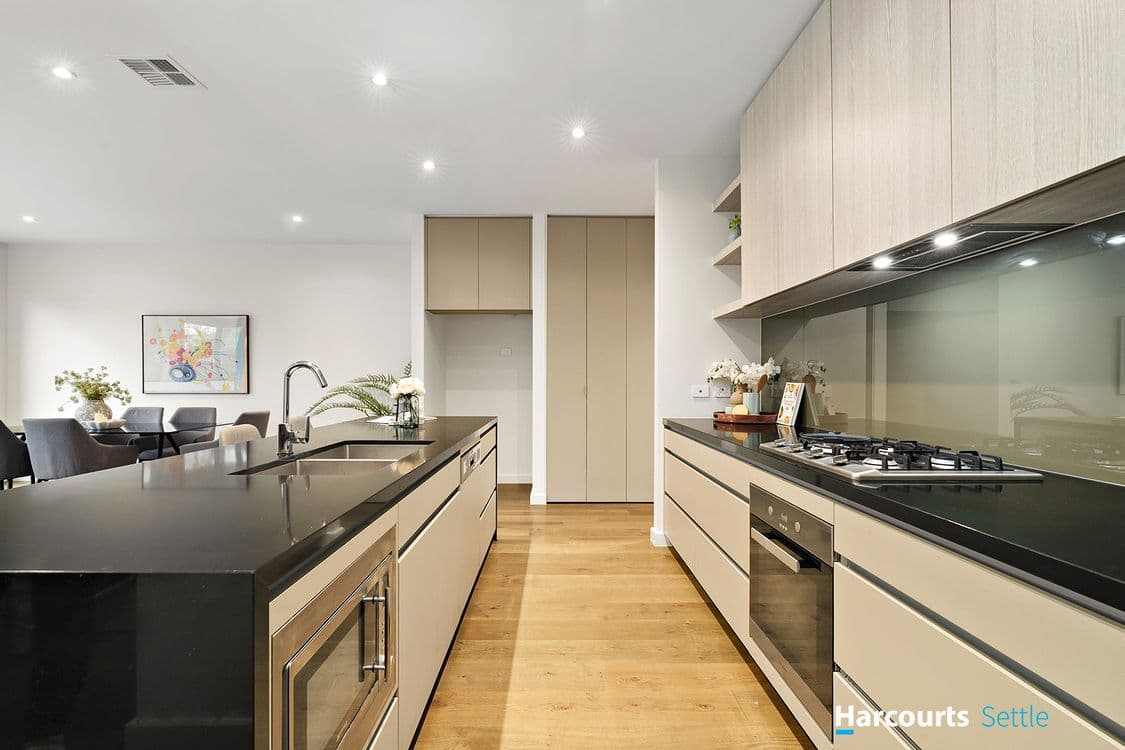 39 Stables Circuit, DONCASTER, VIC 3108, Doncaster - Thumbnail 6