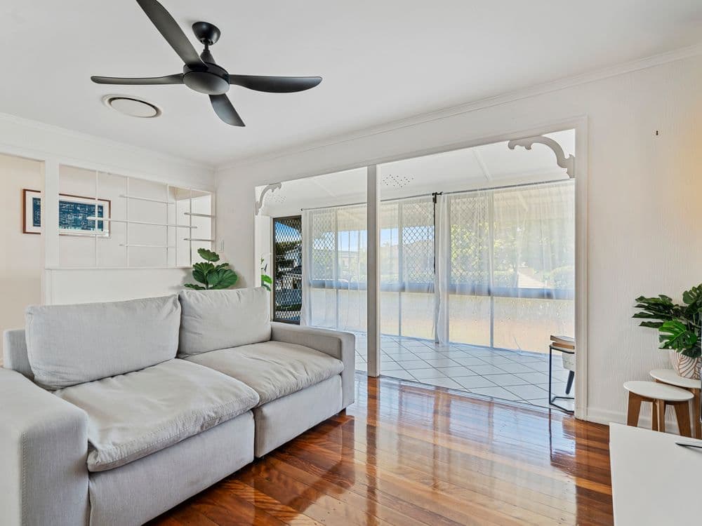 11 Barbara Street, MANLY WEST, QLD 4179, Manly West - Thumbnail 4