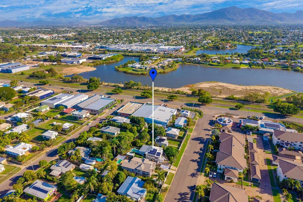 9 Henry Street, West End, QLD, 4810, West End - Thumbnail 4