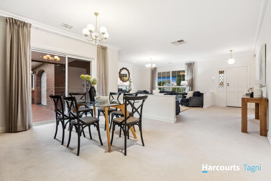 16 Swallow Drive, FLAGSTAFF HILL, SA 5159, Flagstaff Hill - Thumbnail 6