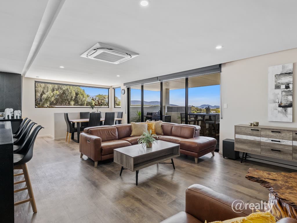 38 Meadows Place, Opossum Bay, TAS, 7023, Opossum Bay - Thumbnail 6