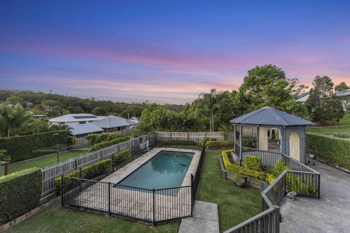 86 Sapphire Street, Holland Park, QLD 4121, Holland Park - Thumbnail 6