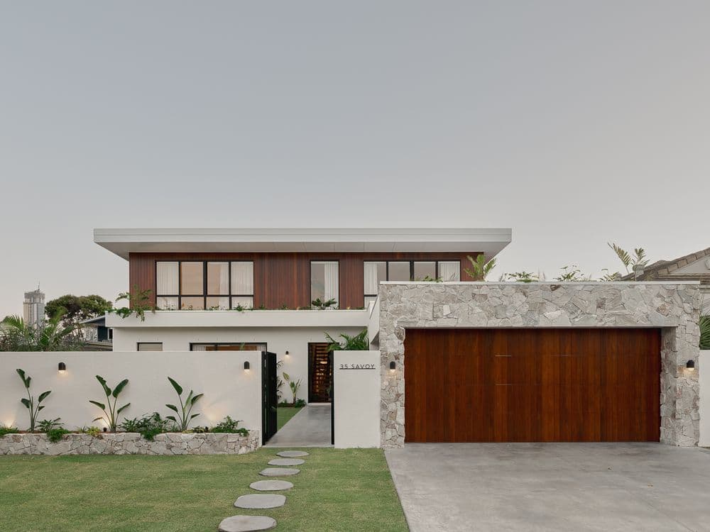 35 Savoy Drive, BROADBEACH WATERS, QLD 4218, Broadbeach Waters - Image 1