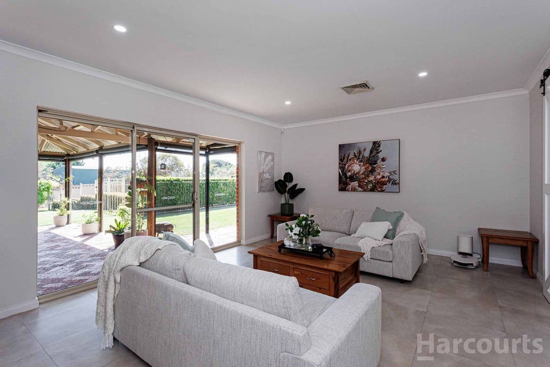 10 Ben Hall Rise, GNANGARA, WA 6077, Gnangara - Thumbnail 5