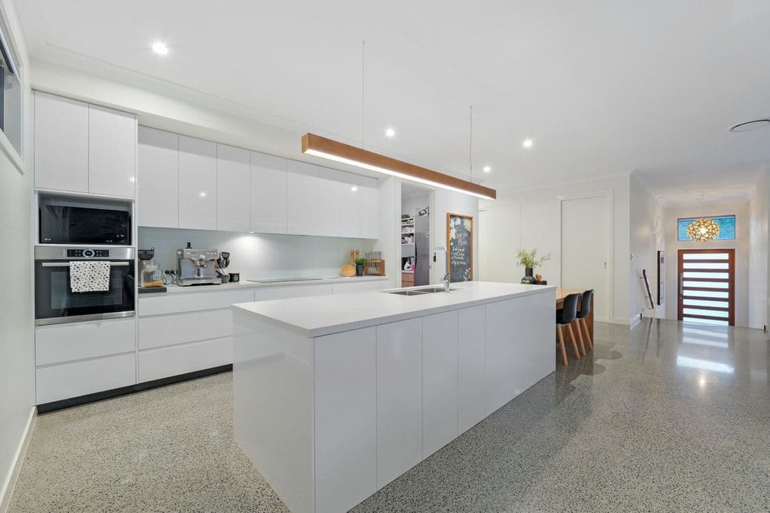 19 Central Street, Upper Kedron, QLD 4055, Upper Kedron - Thumbnail 2