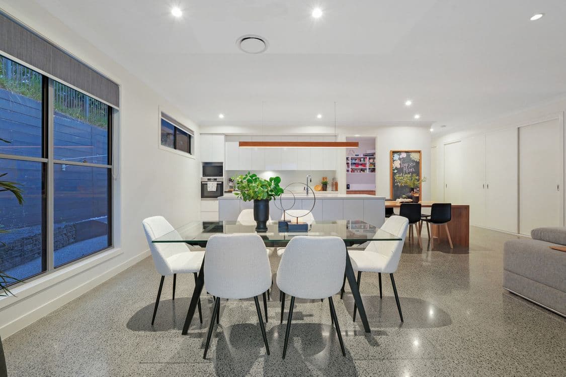 19 Central Street, Upper Kedron, QLD 4055, Upper Kedron - Thumbnail 3