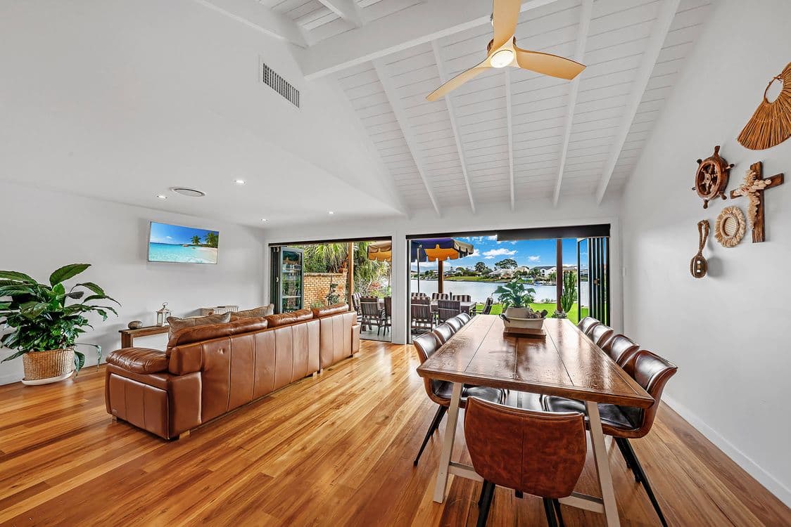 63 Sailaway Street, MERMAID WATERS, QLD 4218, Mermaid Waters - Thumbnail 4