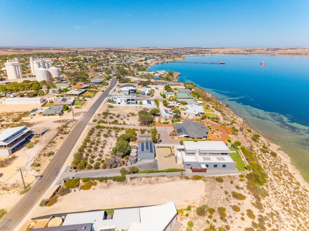17 Flinders Drive, Streaky Bay, SA, 5680, Streaky Bay - Thumbnail 4
