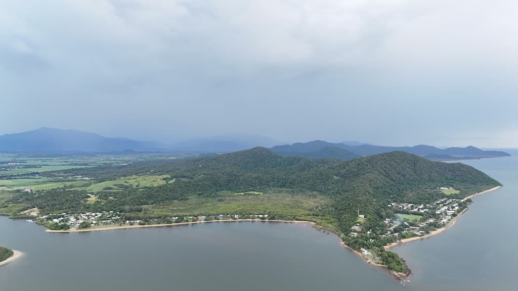1 Flying Fish Point Road, Flying Fish Point, QLD, 4860, Flying Fish Point - Thumbnail 2