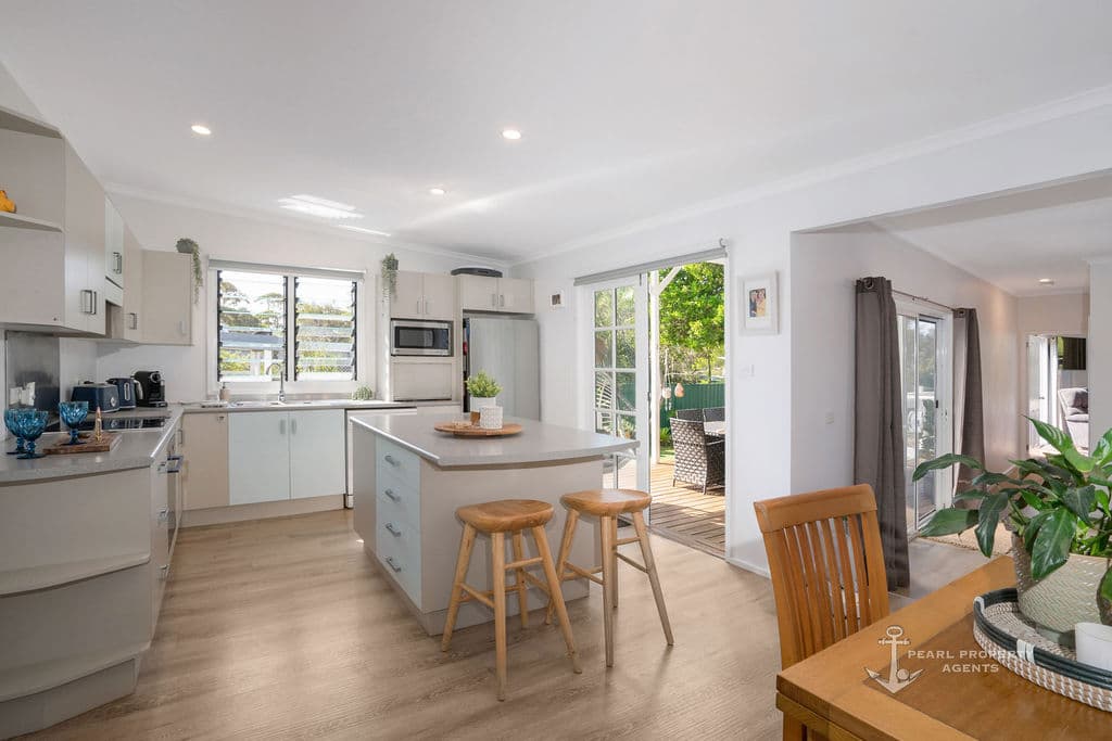 12 Swan Avenue, Cudmirrah, NSW, 2540, Cudmirrah - Thumbnail 5