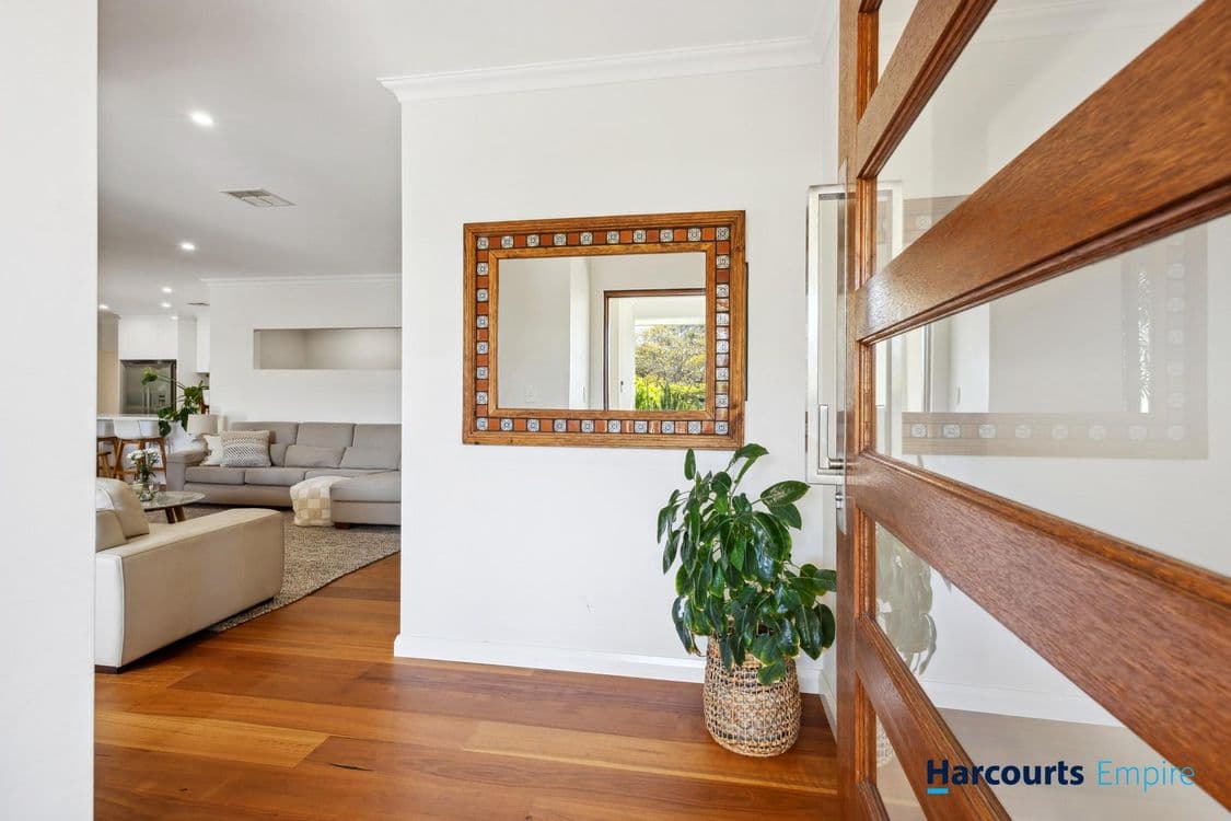 1 Dunrossil Street, WEMBLEY DOWNS, WA 6019, Wembley Downs - Thumbnail 2