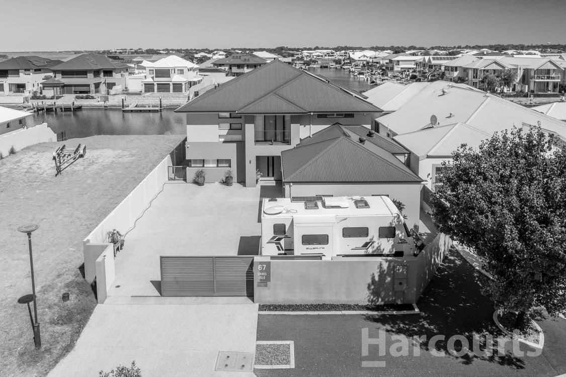 67 Erins Isle, DUDLEY PARK, WA 6210, Dudley Park - Image 1