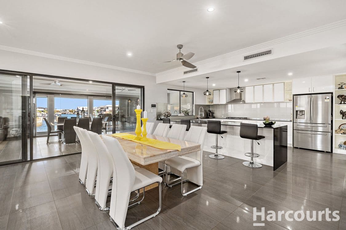 67 Erins Isle, DUDLEY PARK, WA 6210, Dudley Park - Thumbnail 7
