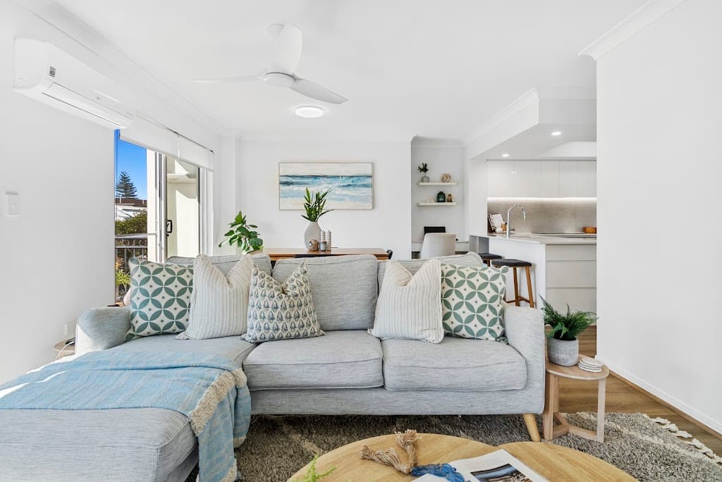 5/58 Petrel Avenue, Mermaid Beach, QLD, 4218, Mermaid Beach - Thumbnail 2