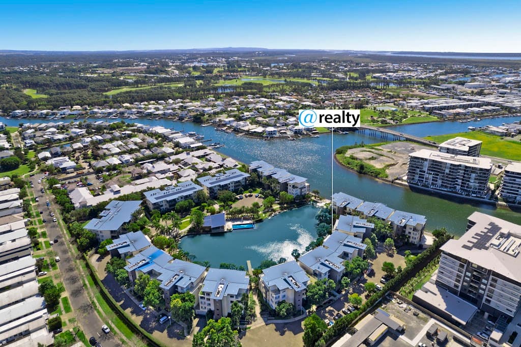 227/3 Pendraat Parade, Hope Island, QLD, 4212, Hope Island - Image 1