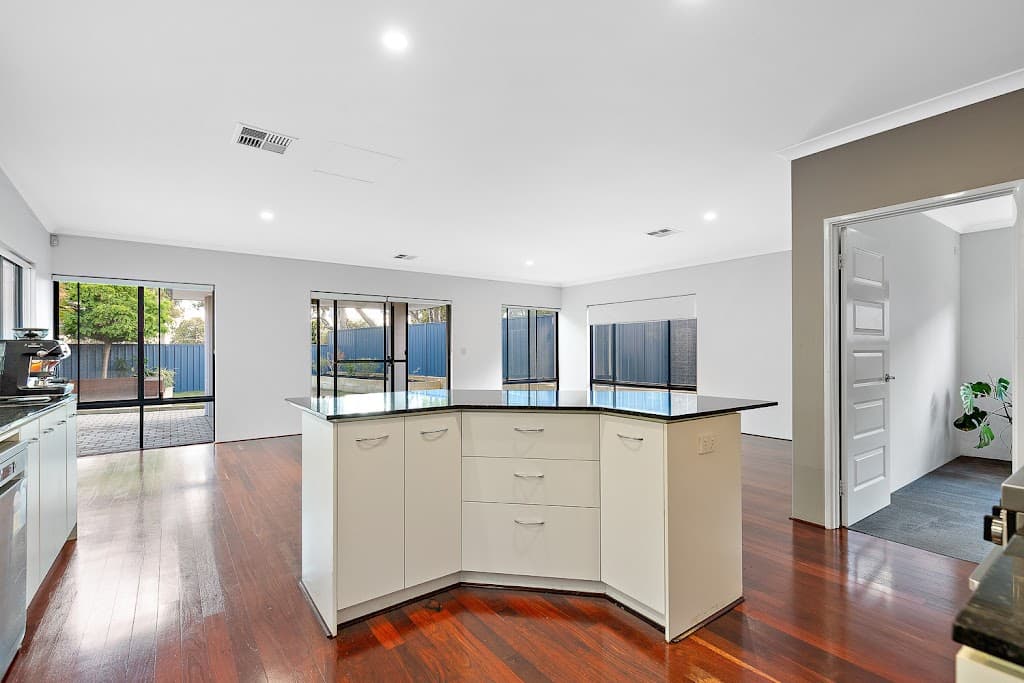 14B Flinders Crescent, Bull Creek, WA, 6149, Bull Creek - Thumbnail 6