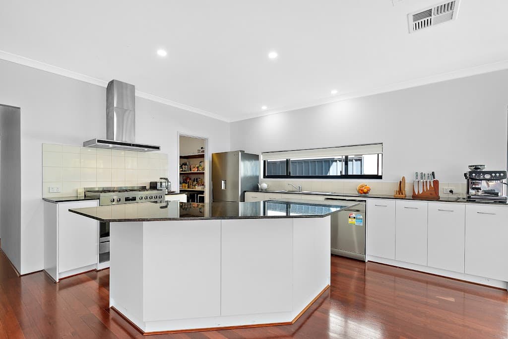 14B Flinders Crescent, Bull Creek, WA, 6149, Bull Creek - Thumbnail 7