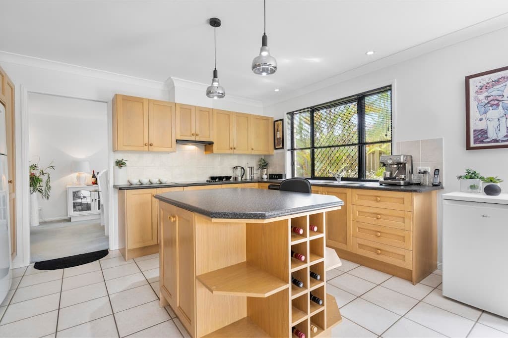 11 Liberty Court, Newport, QLD, 4020, Newport - Thumbnail 2
