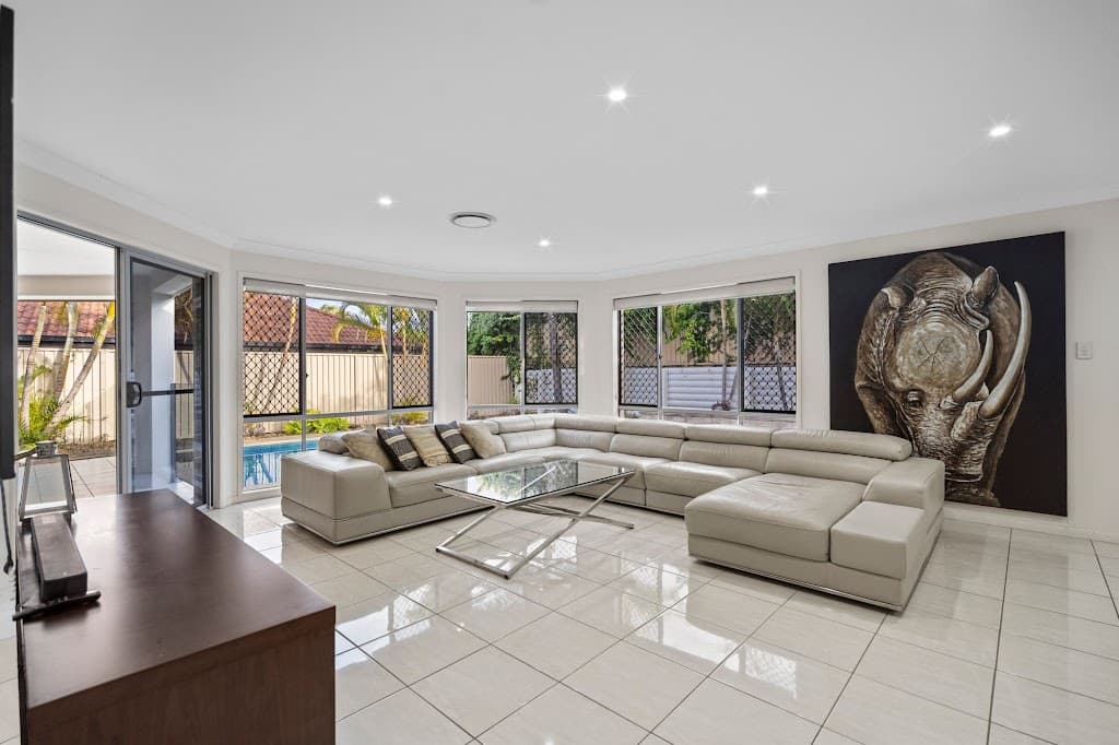 17 Oakridge Place, Molendinar, QLD, 4214, Molendinar - Thumbnail 7