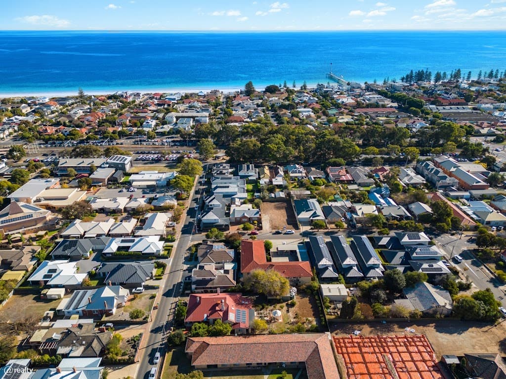 14 Old Beach Road, Brighton, SA, 5048, Brighton - Thumbnail 5