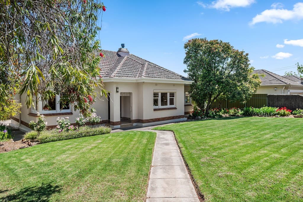 15 Lockwood Road, Erindale, SA, 5066, Erindale - Thumbnail 3