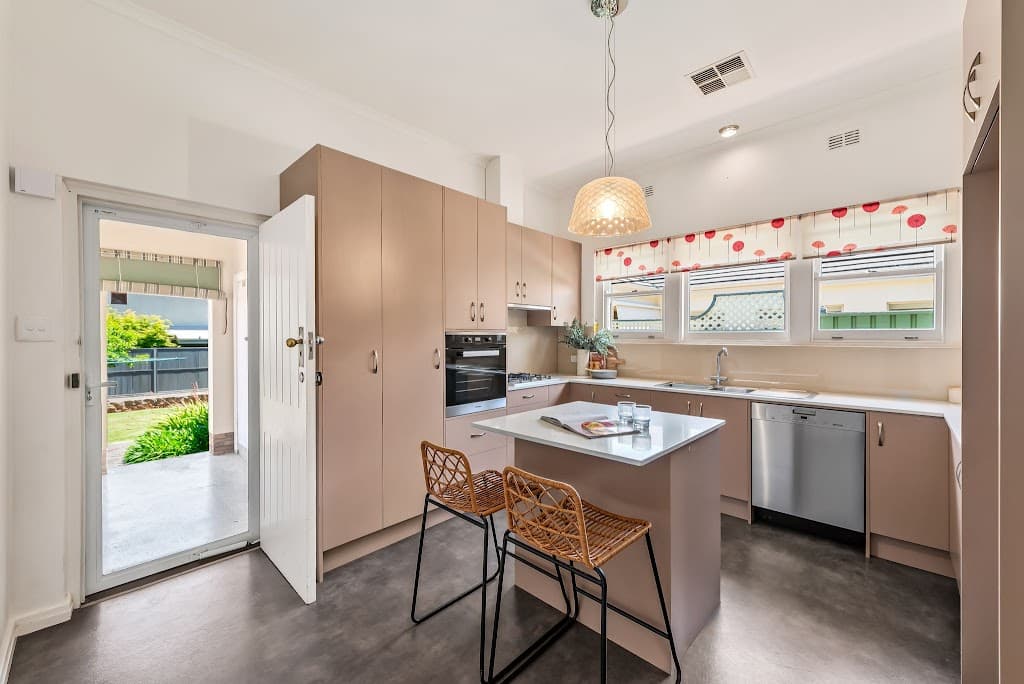15 Lockwood Road, Erindale, SA, 5066, Erindale - Thumbnail 6