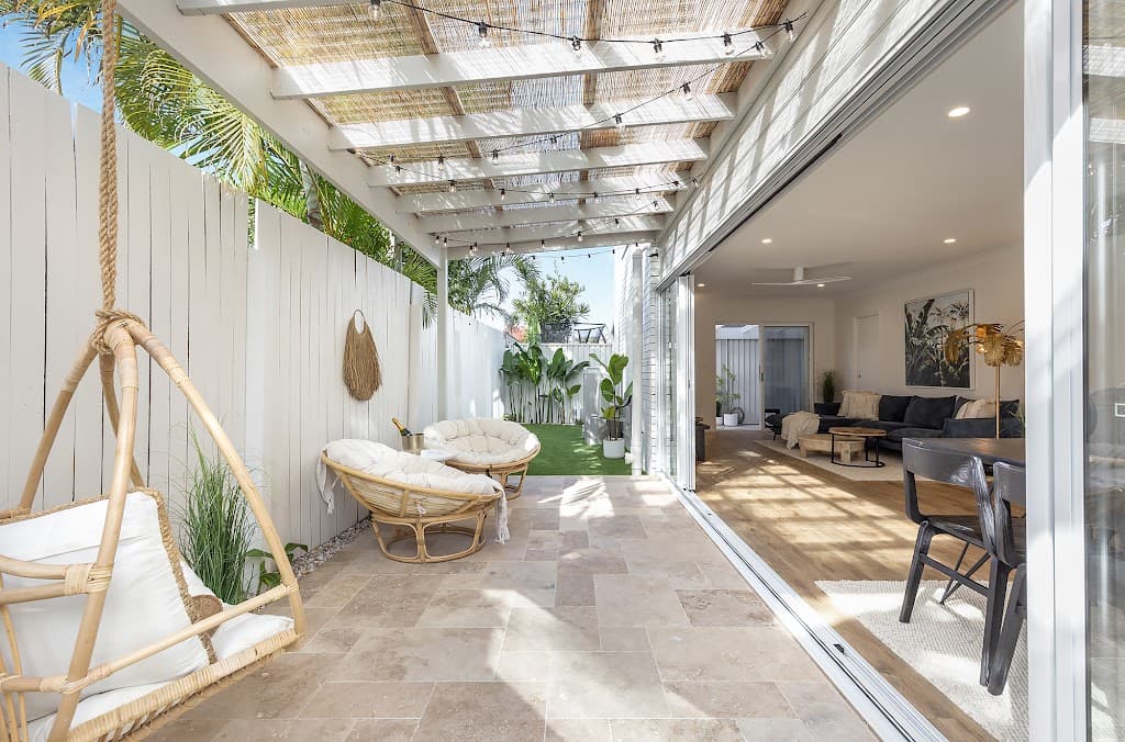 2/5 Adams Avenue, Miami, QLD, 4220, Miami - Thumbnail 5