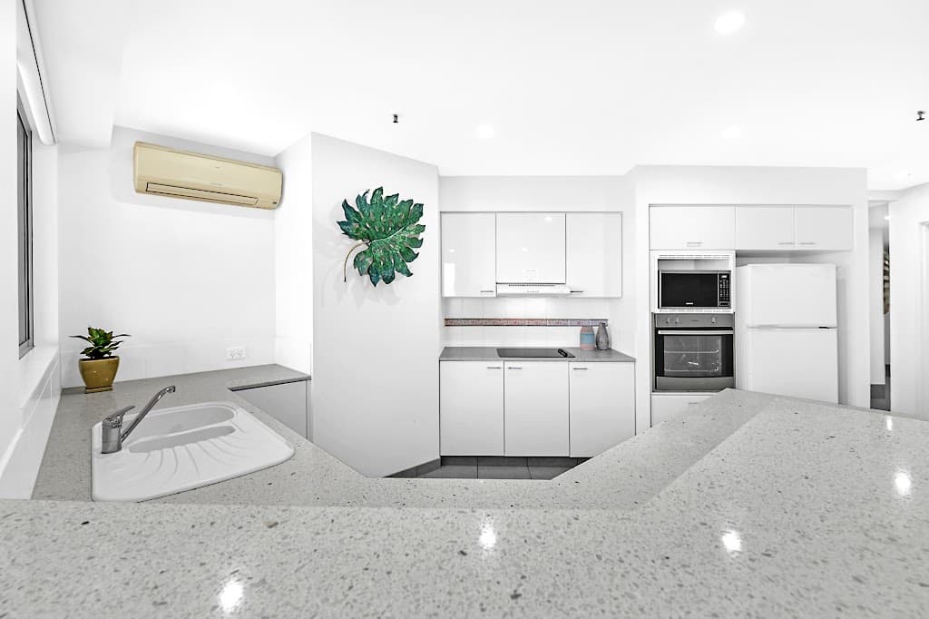 66/129 Surf Parade, Broadbeach, QLD, 4218, Broadbeach - Thumbnail 6