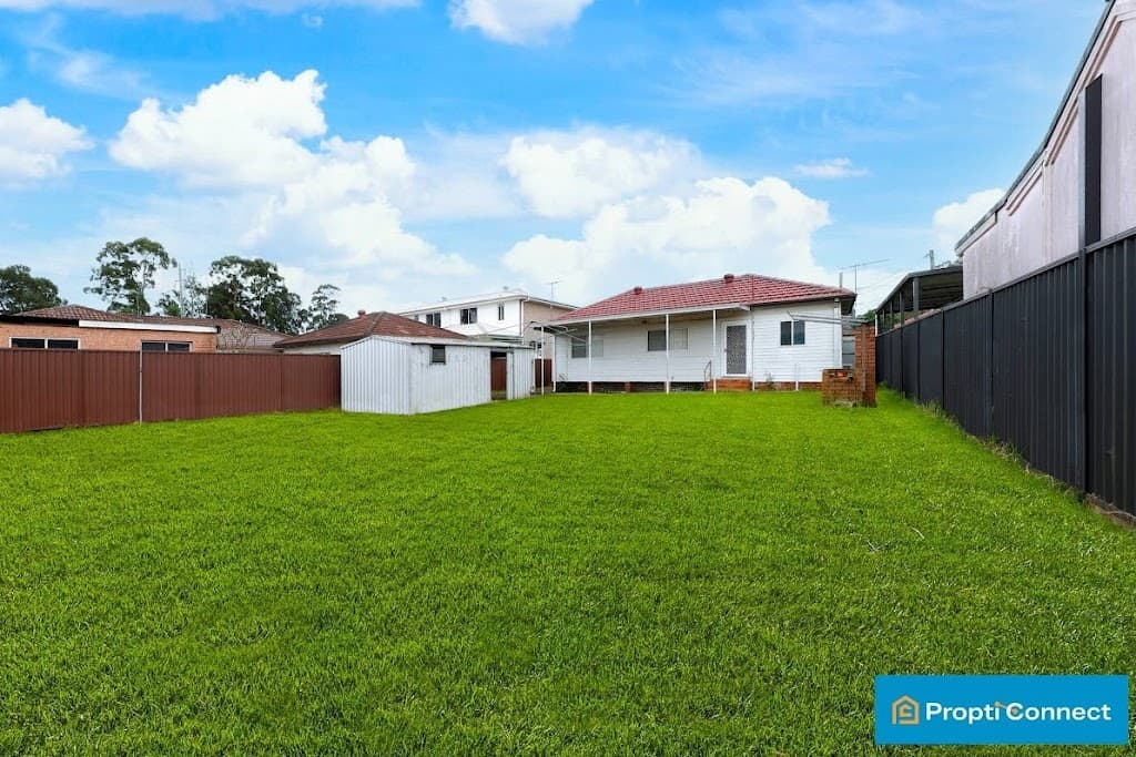 74 Cooper Avenue, MOOREBANK, NSW, 2170, Moorebank - Thumbnail 5