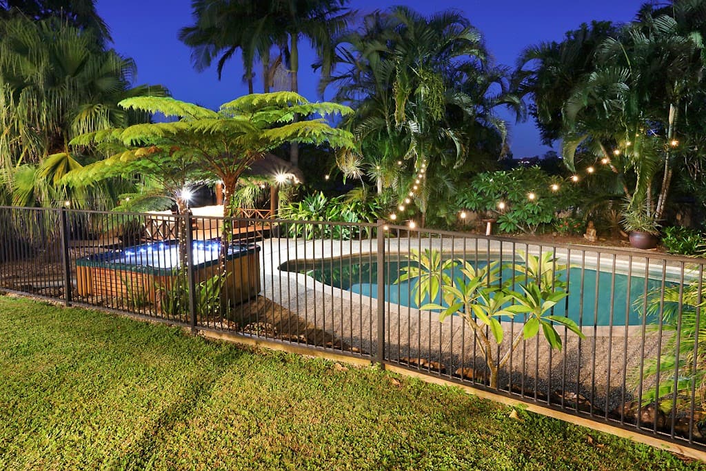 3 Ridgevale Drive, Helensvale, QLD, 4212, Helensvale - Thumbnail 2