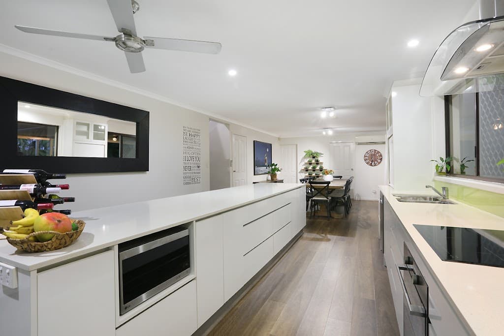 3 Ridgevale Drive, Helensvale, QLD, 4212, Helensvale - Thumbnail 3