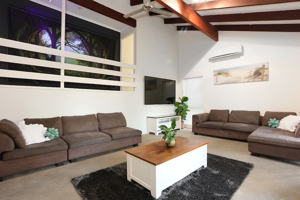 3 Ridgevale Drive, Helensvale, QLD, 4212, Helensvale - Thumbnail 7