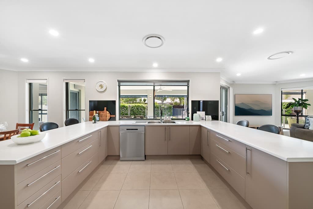 8 Homestead Circuit, Maudsland, QLD, 4210, Maudsland - Thumbnail 5