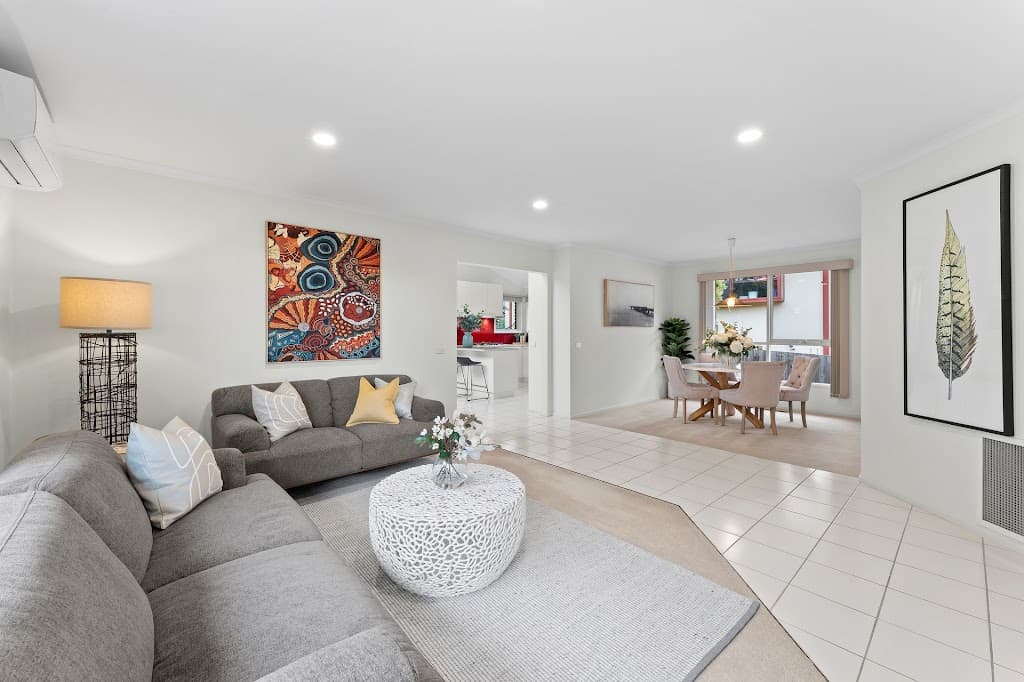 27 Lakewood Drive, Knoxfield, VIC, 3180, Knoxfield - Thumbnail 3