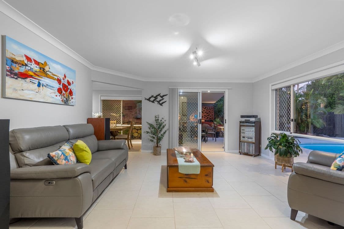 15 Ballarat Court, TALLAI, QLD 4213, Tallai - Thumbnail 6