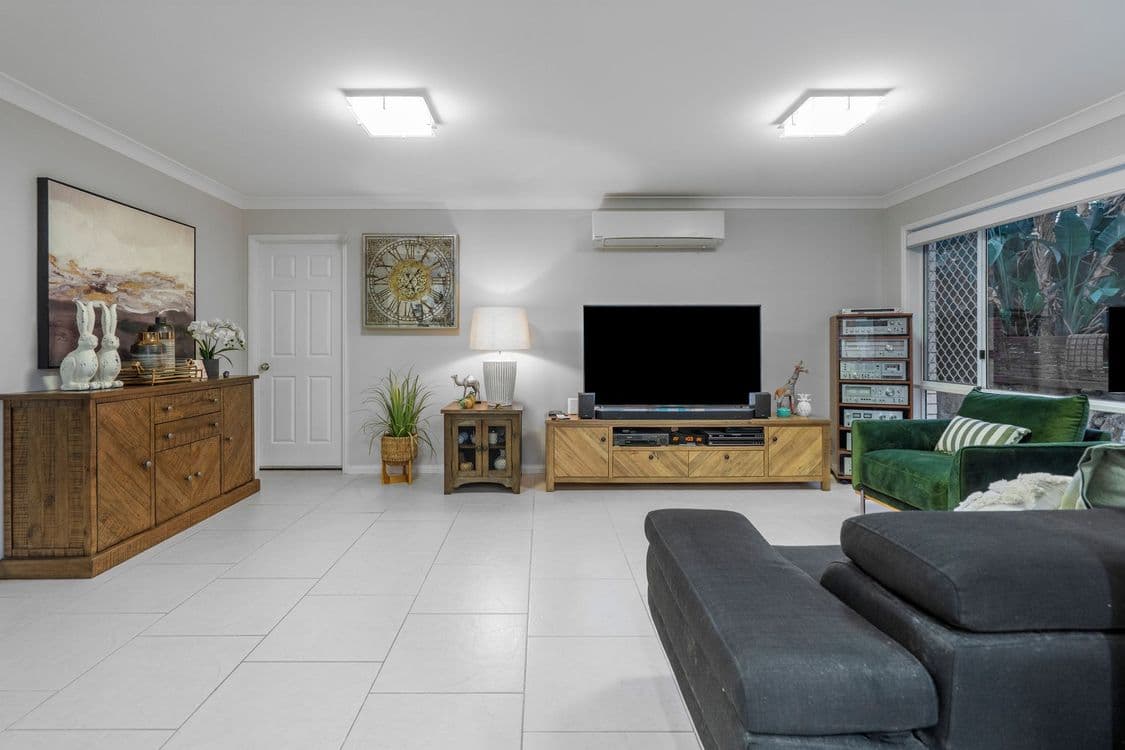 15 Ballarat Court, TALLAI, QLD 4213, Tallai - Thumbnail 7