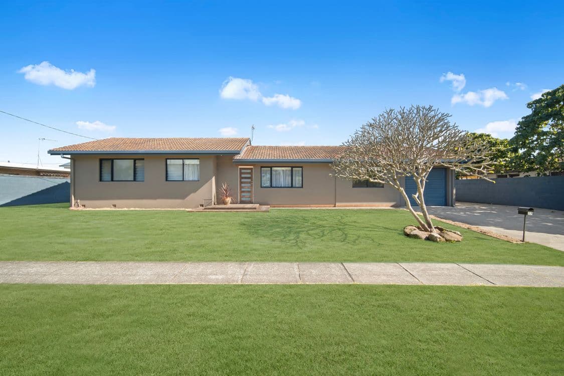 19 Pacific Boulevard, BROADBEACH WATERS, QLD 4218, Broadbeach Waters - Image 1