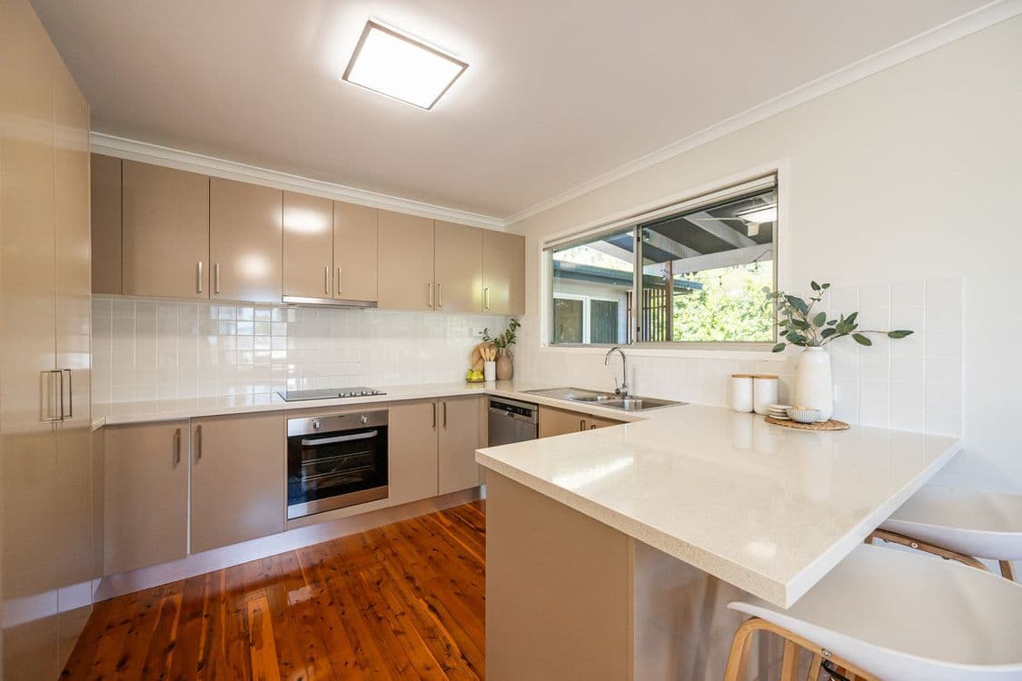 17 Elvendon Street, The Gap, QLD 4061, The Gap - Thumbnail 5