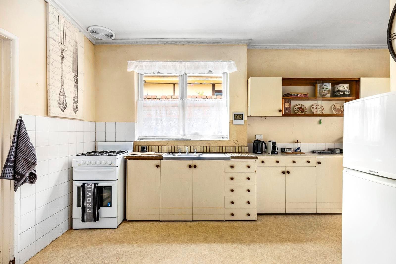 14 Emmaline Street, Northcote VIC 3070, Northcote - Thumbnail 4