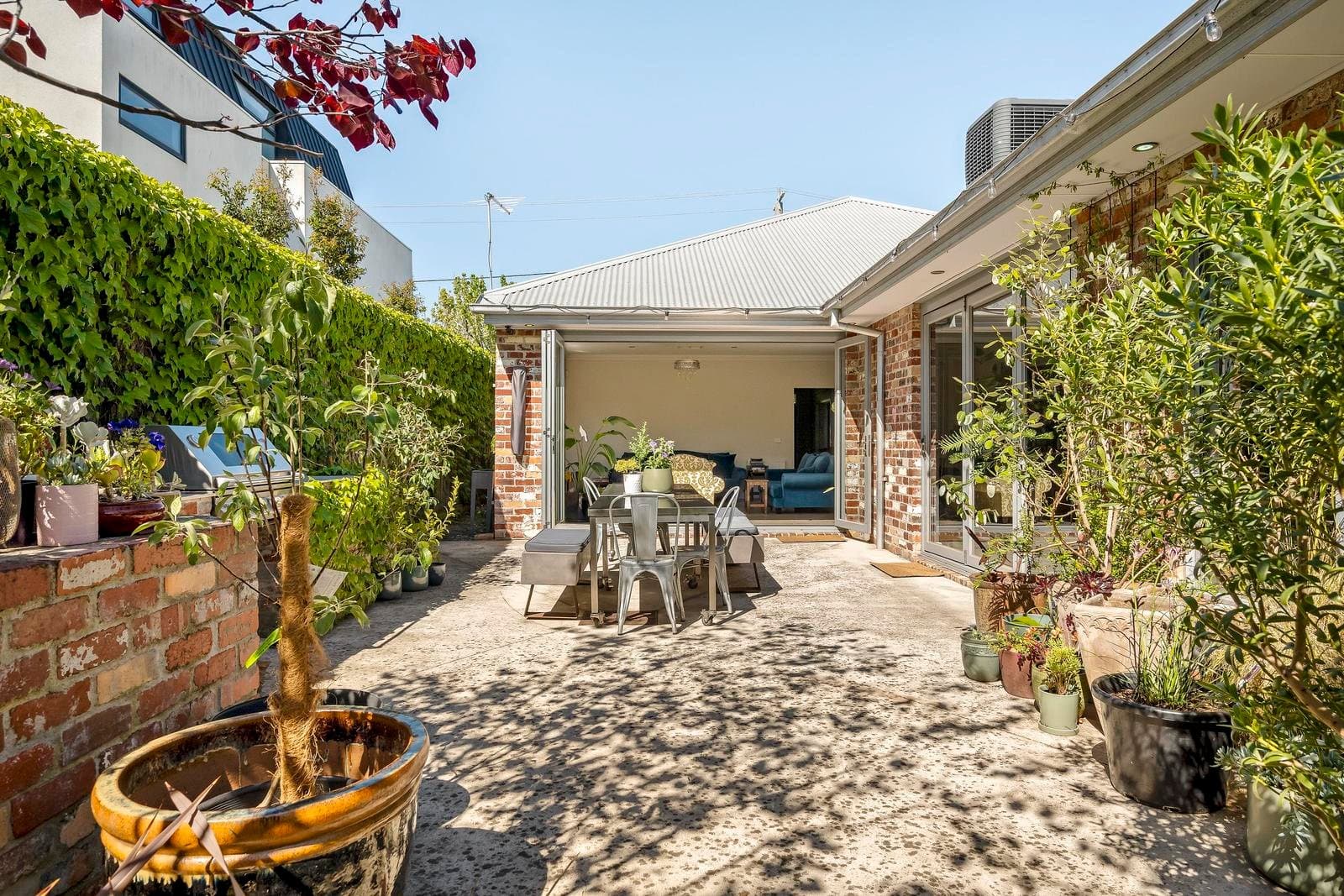 17 Matthews Avenue, Airport West VIC 3042, Airport West - Thumbnail 6